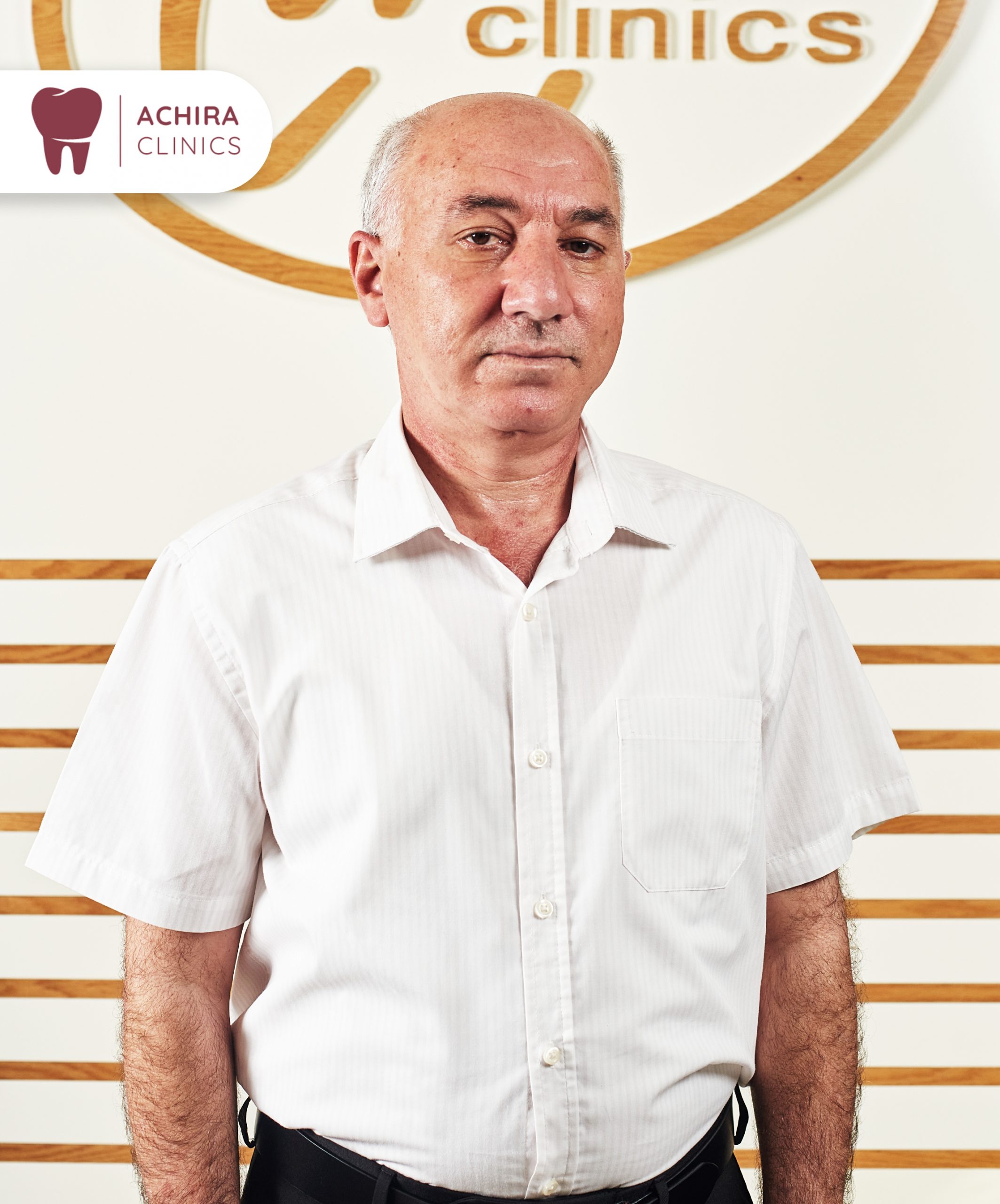 Dr Kaser Alsayed Prosthodontist – Specialist prosthodontist with many years of experience in the field of dentistry.